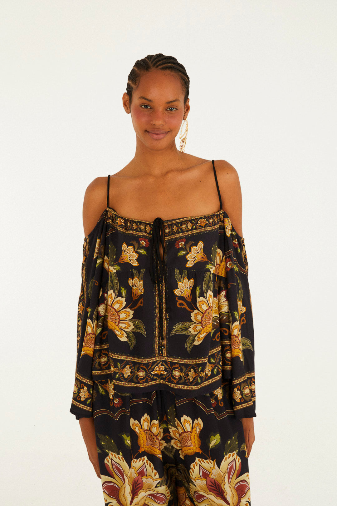 Conjunto Blusa e Calca Jardim Majestuoso