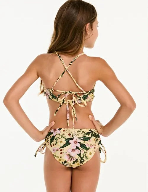 BikiniTriya.webp