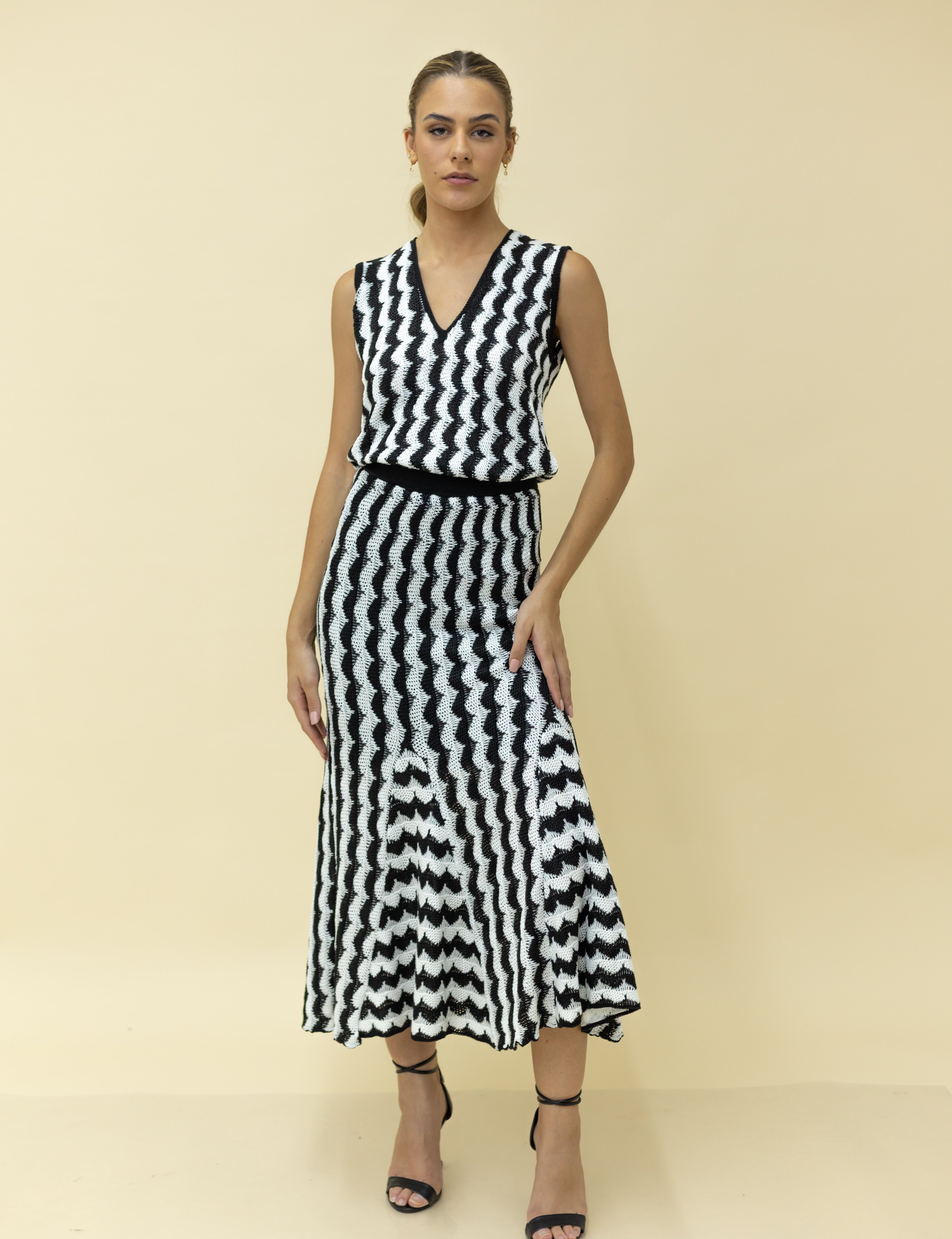 CS1193-3_CONJUNTO_JULIETTA.jpg