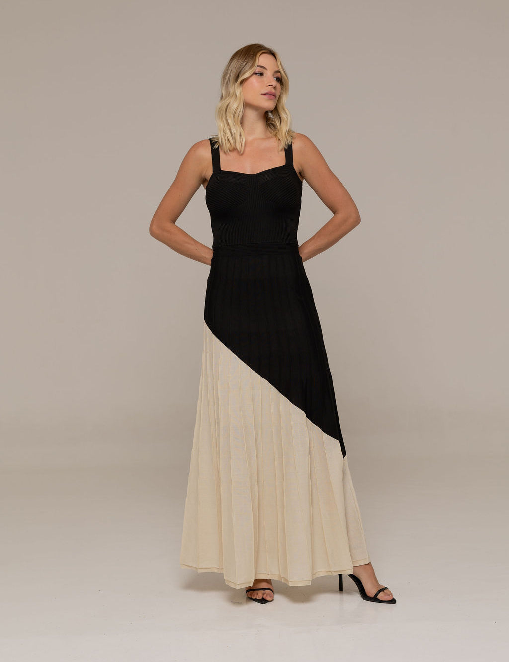 CS1299-2_VESTIDO_MONACO_1.jpg