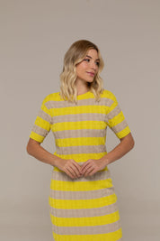Conjunto Blusa e Saia Listras Set