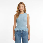 Top Amelia